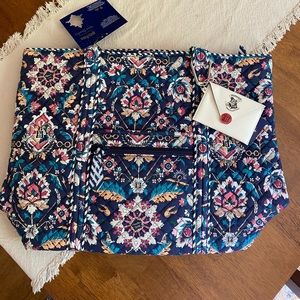 Vera Bradley HP Vera Tote and Acceptance Letter Bag Charm-Home to Hogwarts